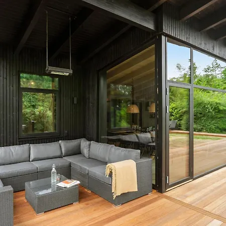 Beautiful In With Sauna *