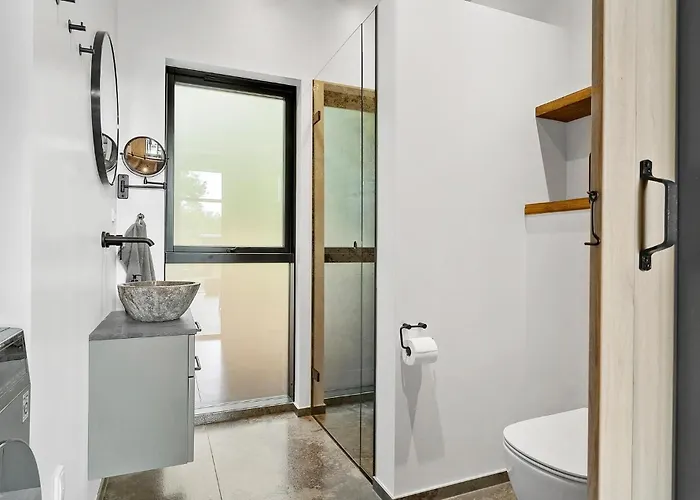 Beautiful In With Sauna *