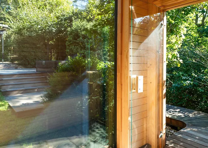 Beautiful In With Sauna